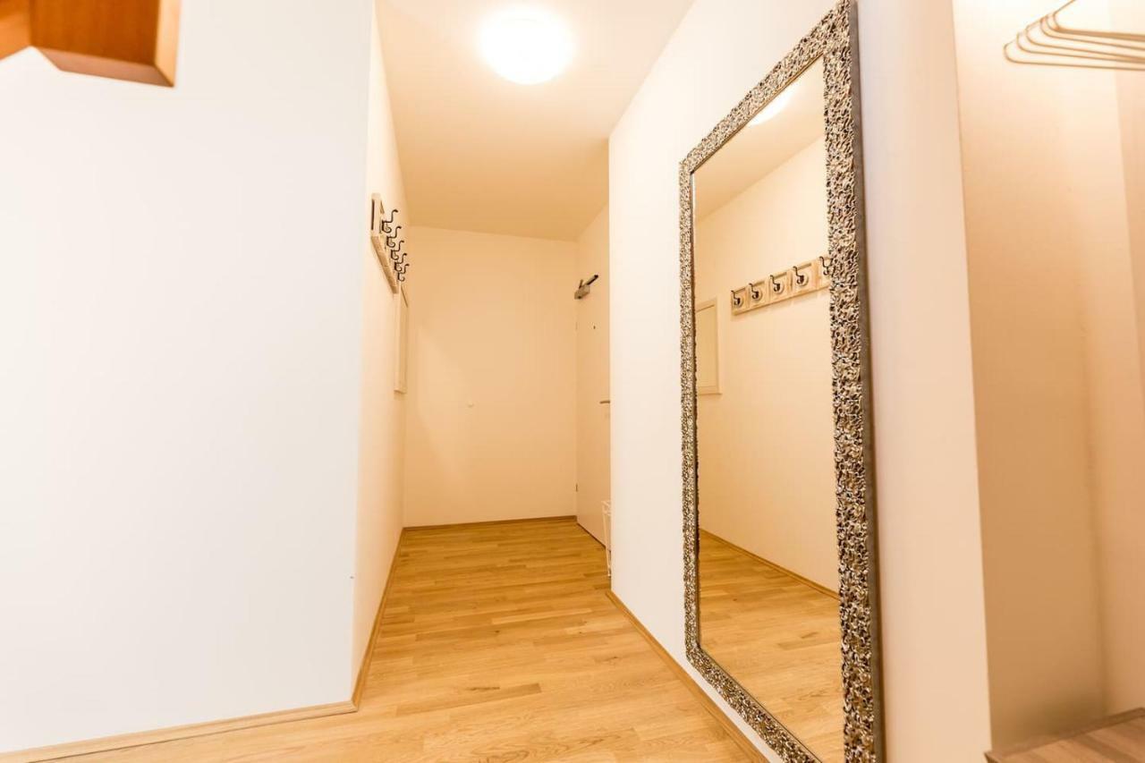 Grosse Dachgeschosswohnung Im Herzen Von Graz Ngoại thất bức ảnh